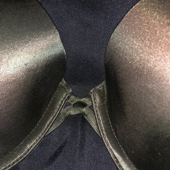 Victoria Secret Push up Bra - Picture 2 of 5